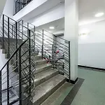 Shortstaypoland Srodkowa B189 דירה ורשה