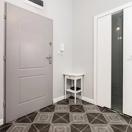 Daire Shortstaypoland Srodkowa B189 Varşova